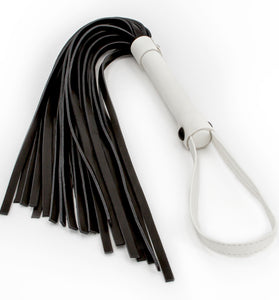 Glo Bondage - Flogger - Green NSN-0497-88