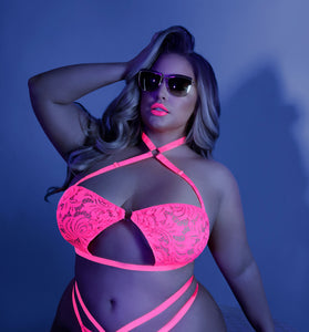 Lights Off Bralette and Panty - Queen - Neon Pink FL-GL2106-QS-B